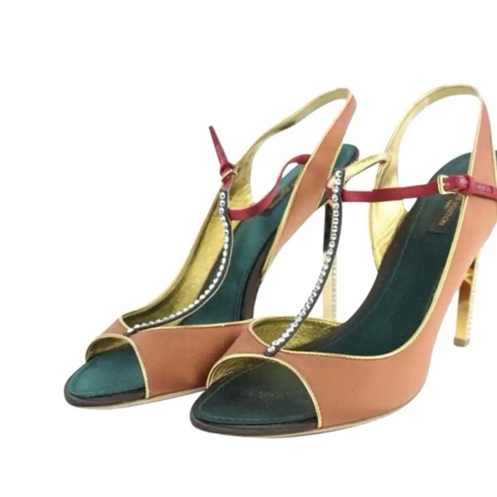 Authentic Louis Vuitton NEW satin runway heels